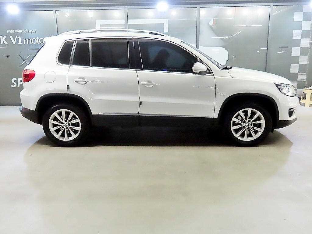 폭스바겐 티구안 뉴티구안 2.0 TDI 컴포트 이미지 3