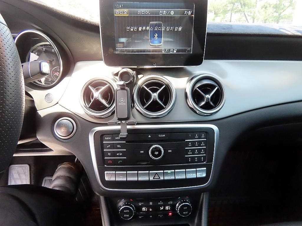 벤츠 GLA 클래스 GLA클래스 X156 GLA250 4MATIC 이미지 11