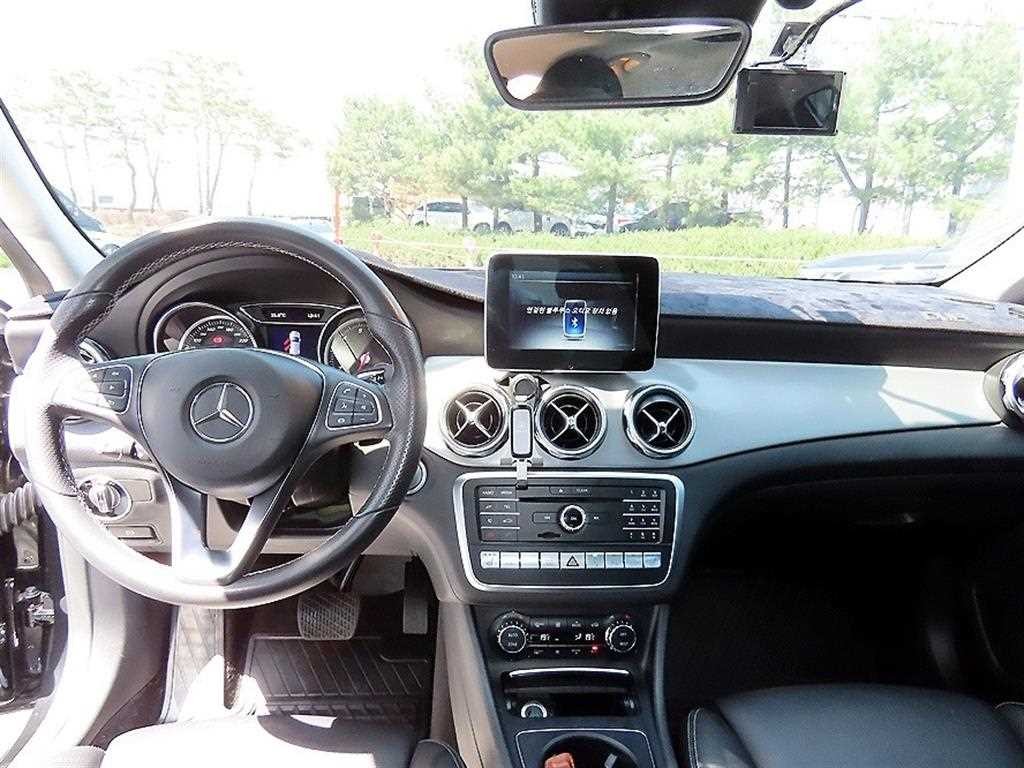 벤츠 GLA 클래스 GLA클래스 X156 GLA250 4MATIC 이미지 7