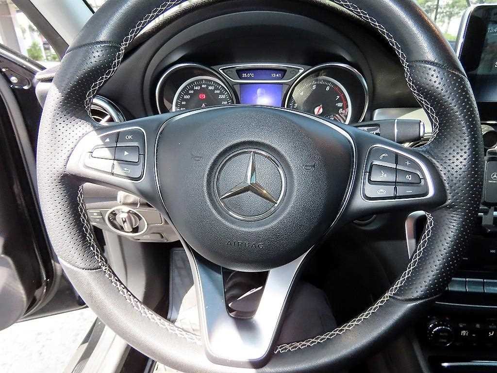 벤츠 GLA 클래스 GLA클래스 X156 GLA250 4MATIC 이미지 8