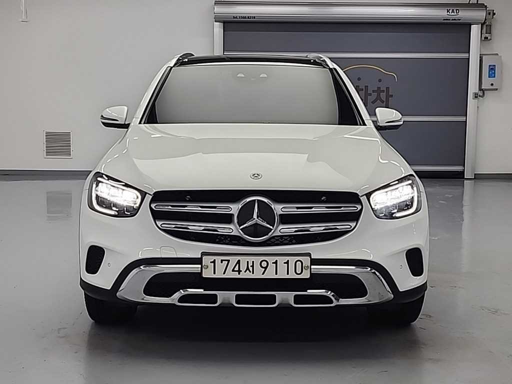벤츠 GLC 클래스 GLC클래스 X253 GLC 300 4MATIC 이미지 2