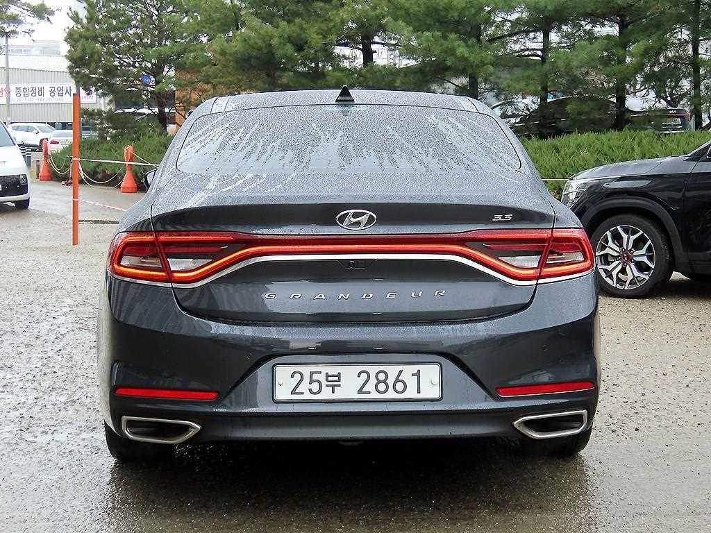 현대 그랜저 그랜저 IG 3.3 GDI 셀러브리티 이미지 4