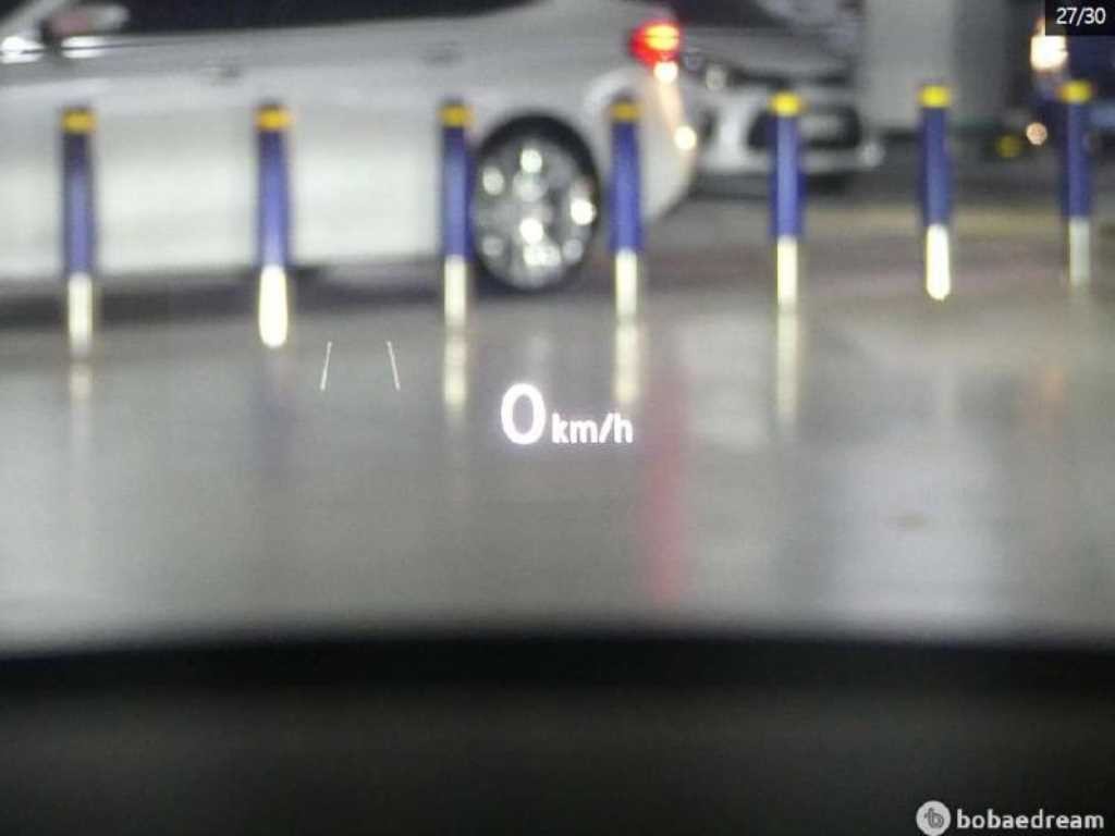 폭스바겐 아테온 2.0 TDI 엘레강스 프레스티지 이미지 18