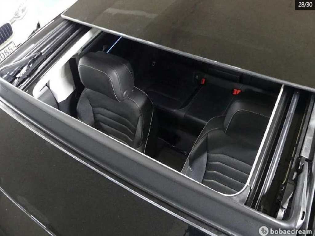 폭스바겐 아테온 2.0 TDI 엘레강스 프레스티지 이미지 19