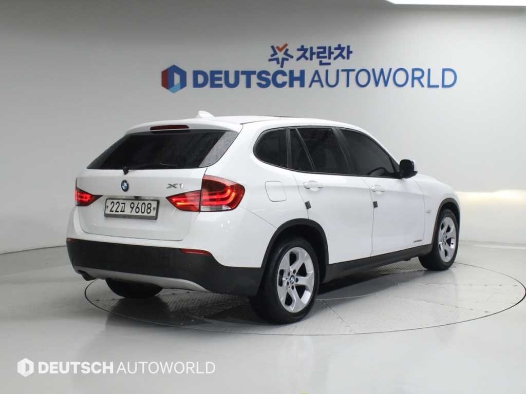 BMW X1 X1 (E84) xDrive 20d 4WD 이미지 2