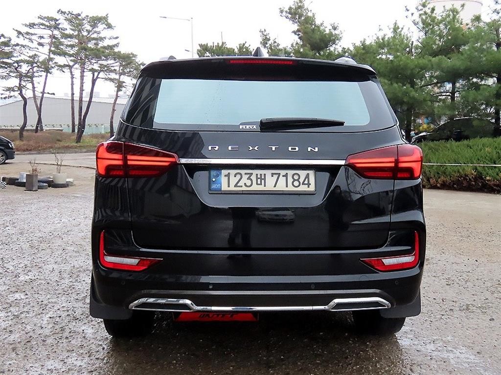 KG모빌리티(쌍용) 렉스턴 올 뉴 렉스턴 (Y450) 디젤 2.2 4WD 마스터 이미지 4