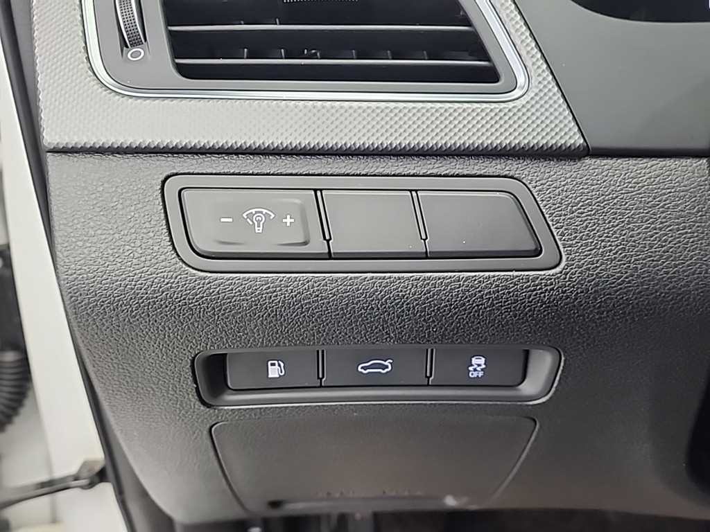 현대 쏘나타 LF 쏘나타 1.7 E-VGT 스타일 이미지 15