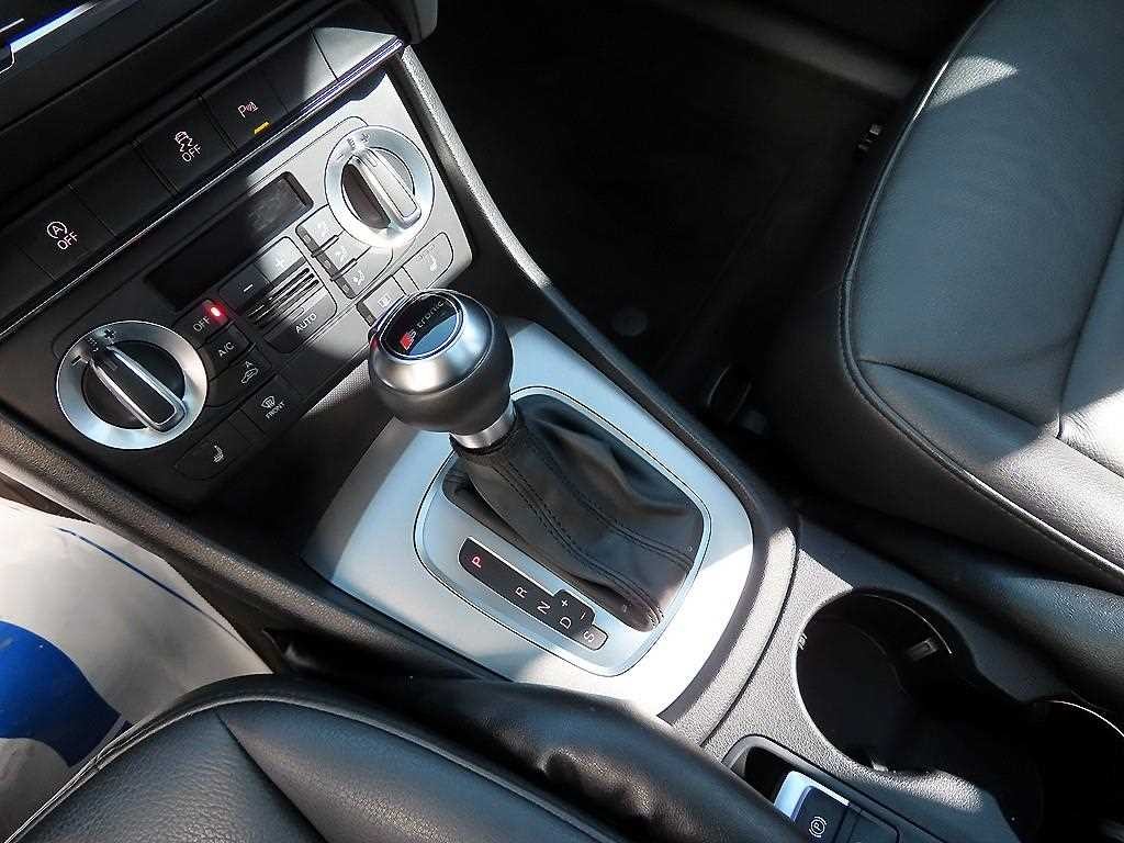 아우디 Q3 2.0 TDI 콰트로 오프로드 이미지 10