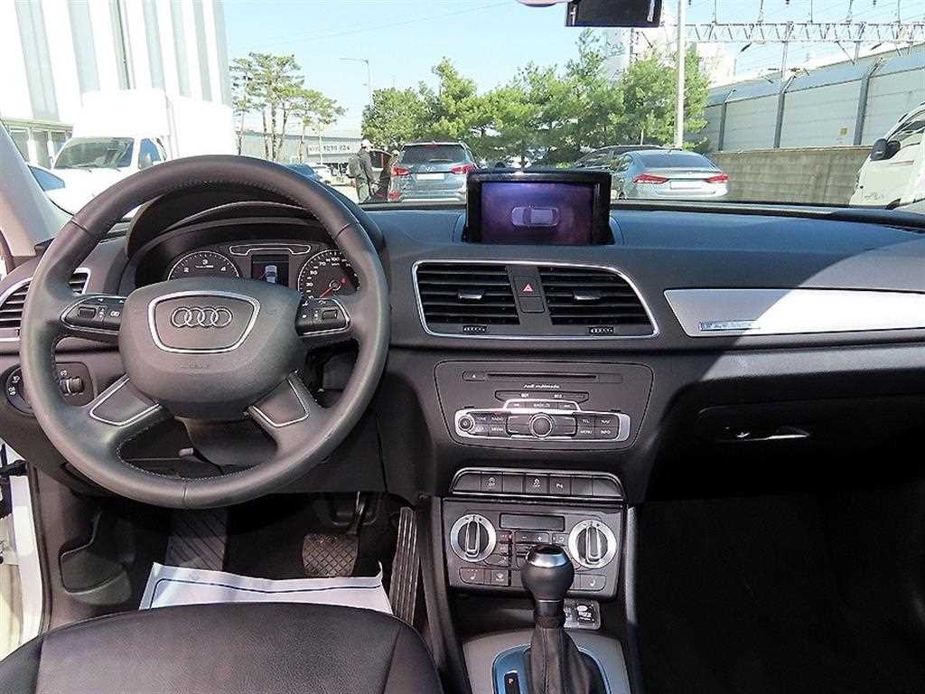 아우디 Q3 2.0 TDI 콰트로 오프로드 이미지 7