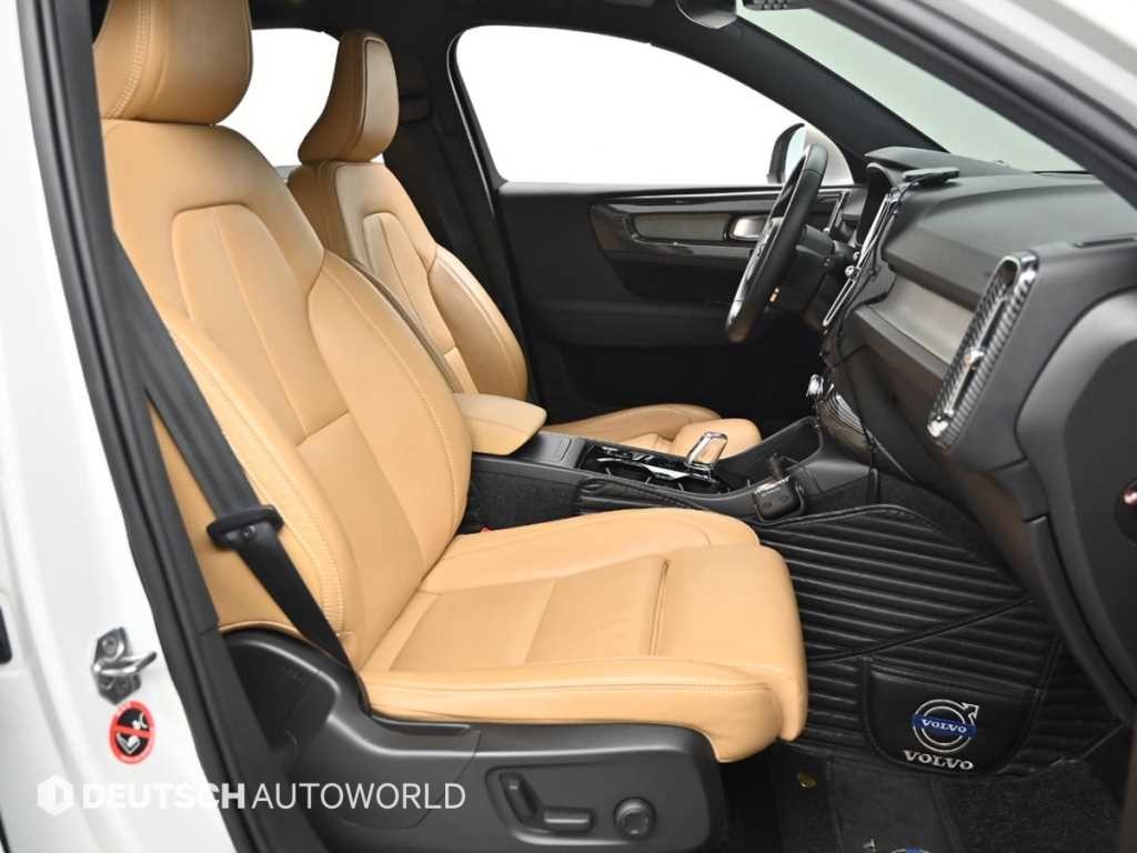 볼보 XC40 B4 AWD R-디자인 이미지 10
