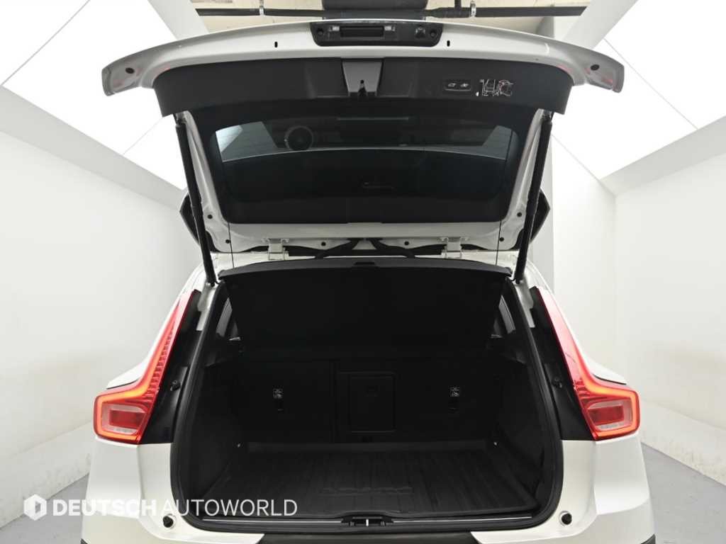 볼보 XC40 B4 AWD R-디자인 이미지 19
