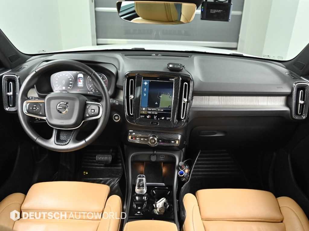 볼보 XC40 B4 AWD R-디자인 이미지 7