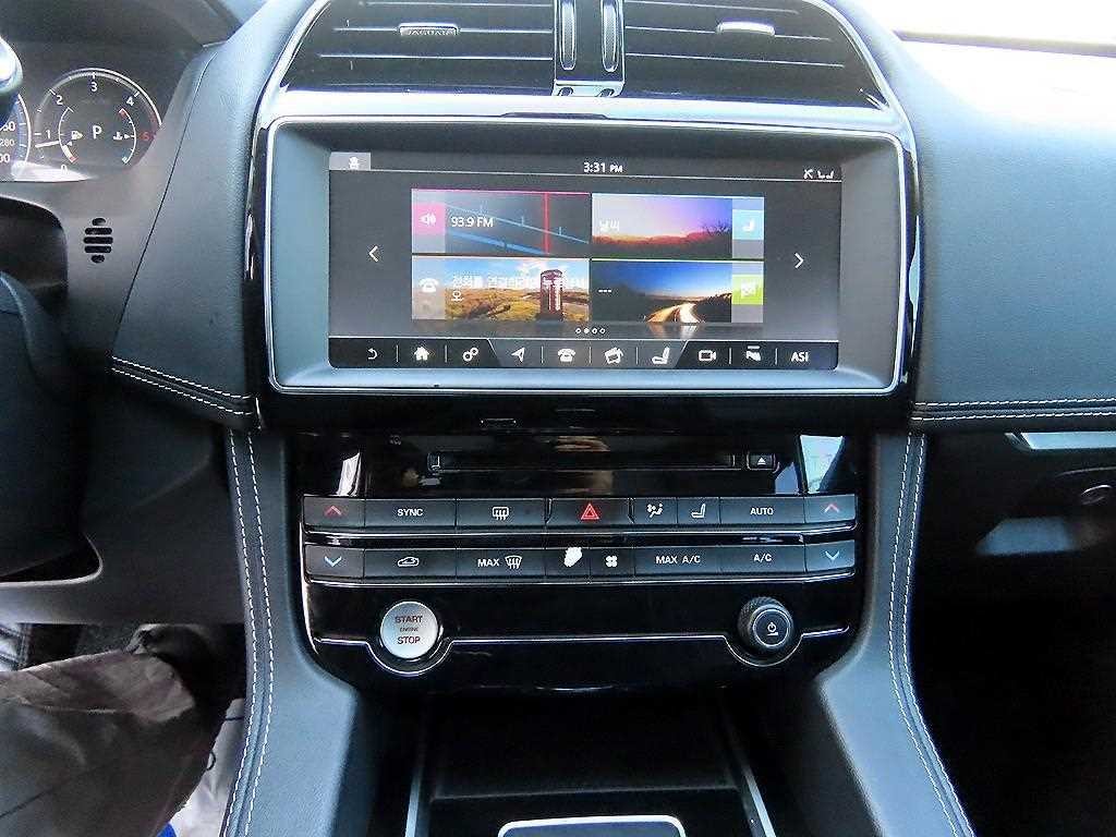 재규어 F-PACE 20d R-Sport 이미지 12