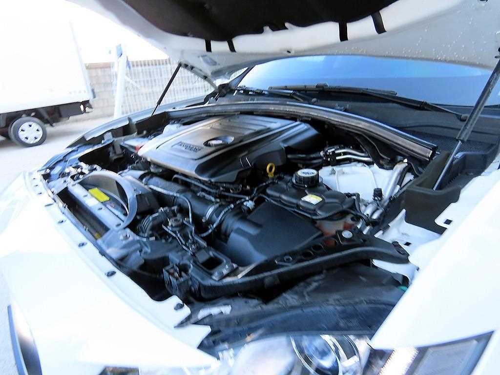 재규어 F-PACE 20d R-Sport 이미지 19
