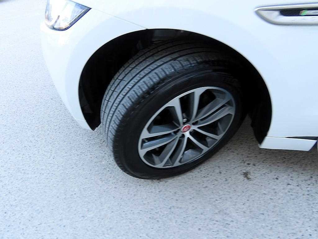 재규어 F-PACE 20d R-Sport 이미지 20