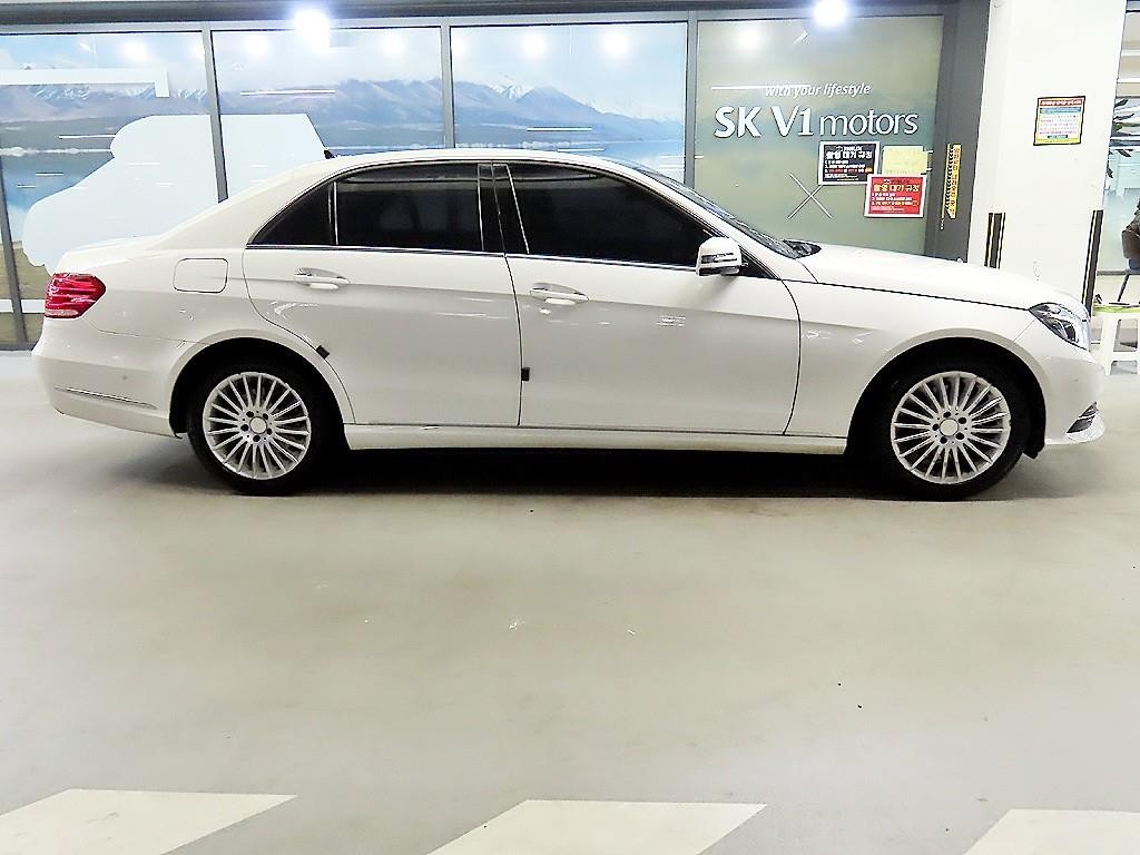벤츠 E 클래스 E-클래스 W212 E300 엘레강스 이미지 3