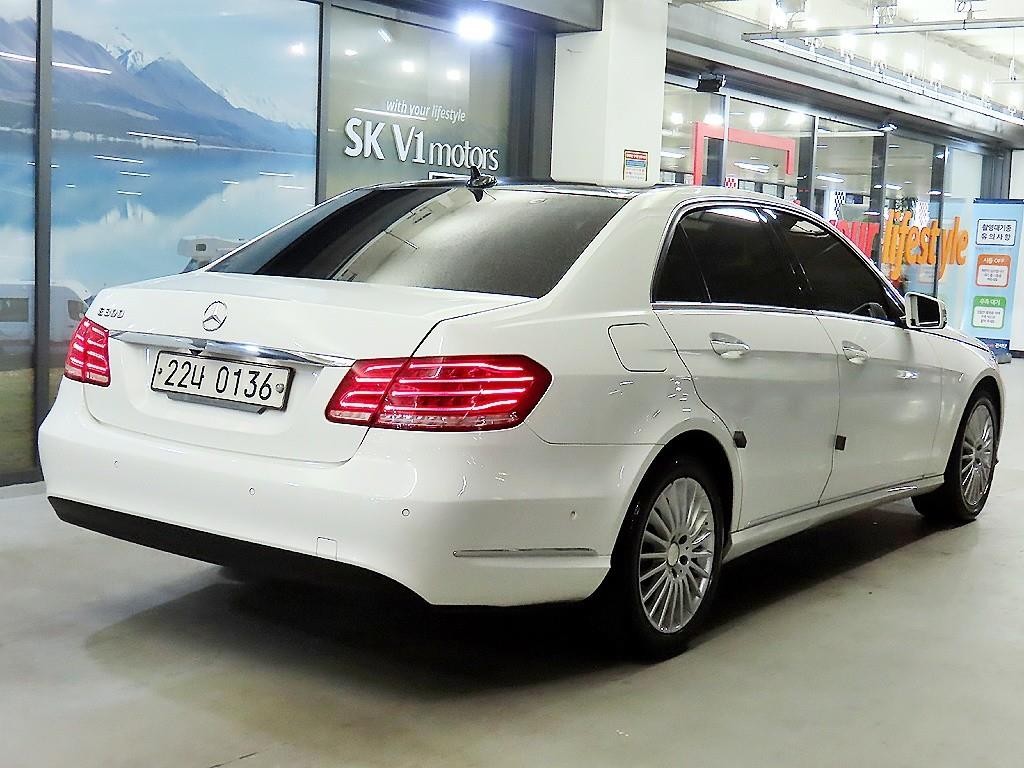 벤츠 E 클래스 E-클래스 W212 E300 엘레강스 이미지 4