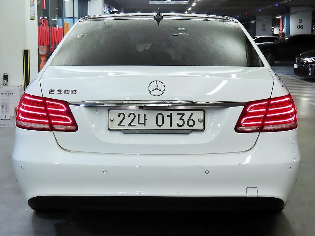 벤츠 E 클래스 E-클래스 W212 E300 엘레강스 이미지 5
