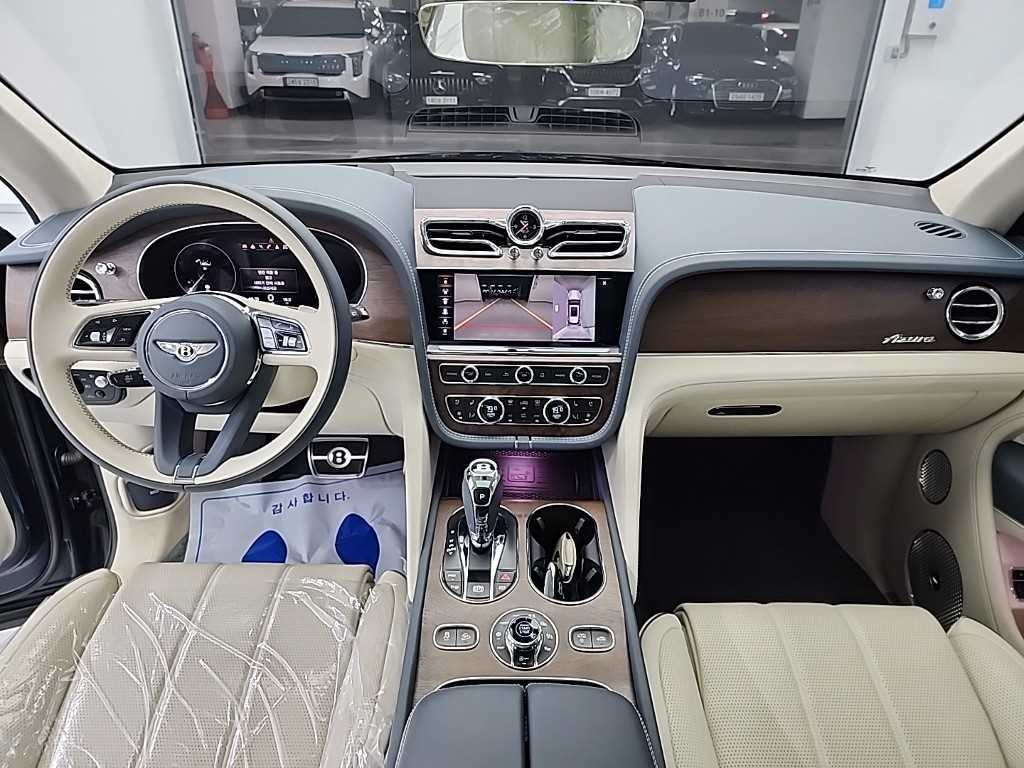 벤틀리 벤테이가 4.0 V8 아주르 이미지 7
