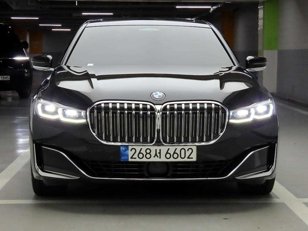 BMW 7시리즈 7시리즈 (G11) 740Li xDrive 디자인 퓨어 엑설런스 이미지 1