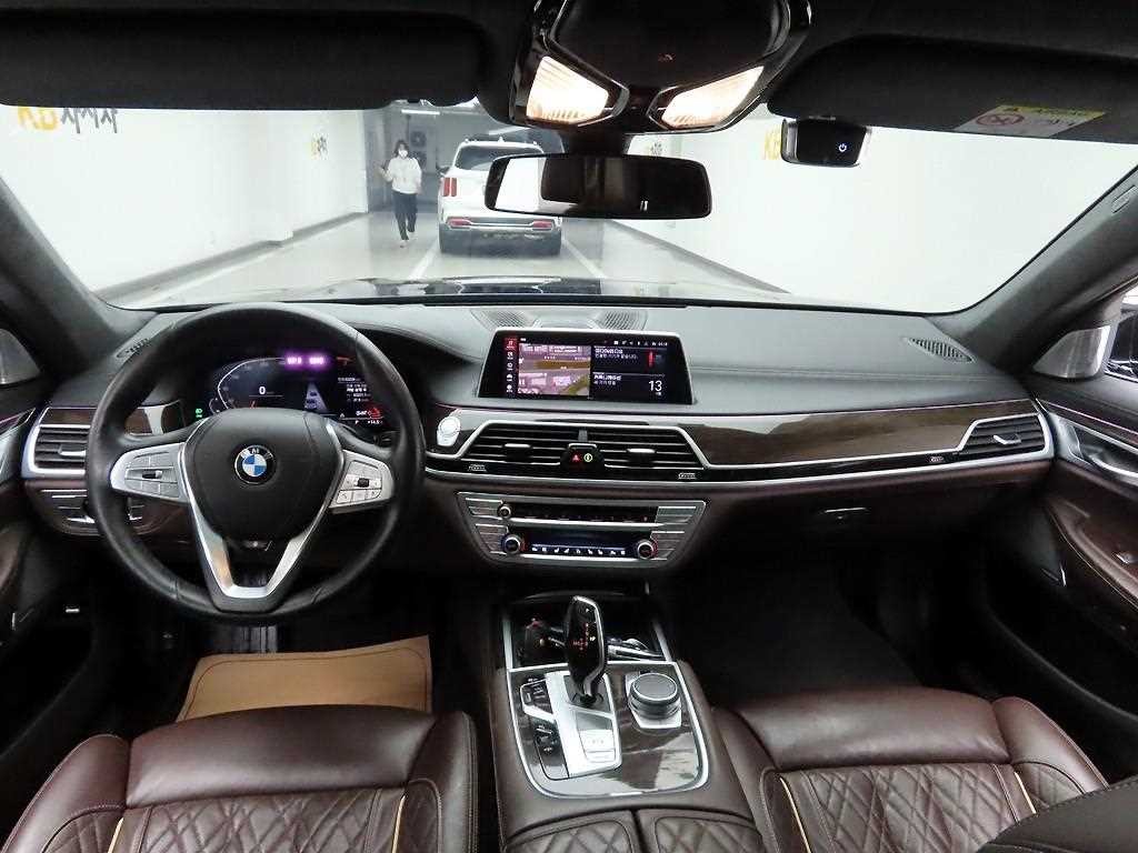 BMW 7시리즈 7시리즈 (G11) 740Li xDrive 디자인 퓨어 엑설런스 이미지 6