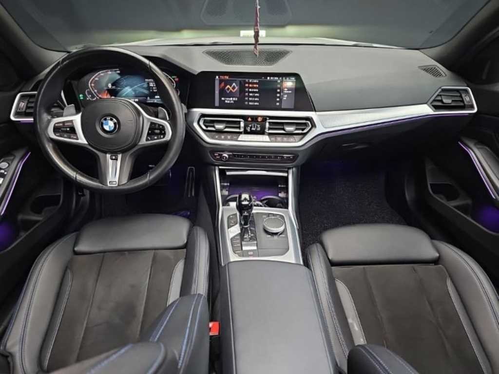 BMW 3시리즈 3시리즈 (G20) 320i M 스포츠 이미지 5