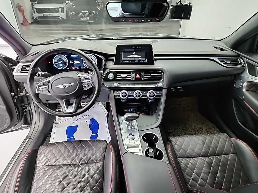 제네시스 G70 3.3T 스포츠 AWD 프레스티지 이미지 7