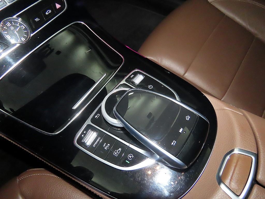 벤츠 E 클래스 E-클래스 W213 E200 아방가르드 이미지 13