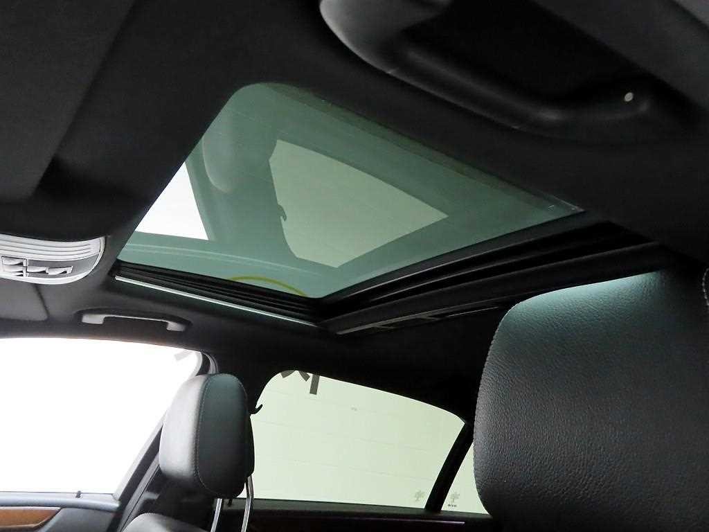 벤츠 E 클래스 E-클래스 W212 E300 엘레강스 이미지 16