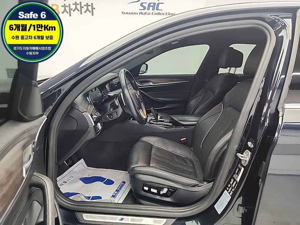 BMW 5시리즈 5시리즈 (G30) 530i xDrive M 스포츠 플러스 이미지 11