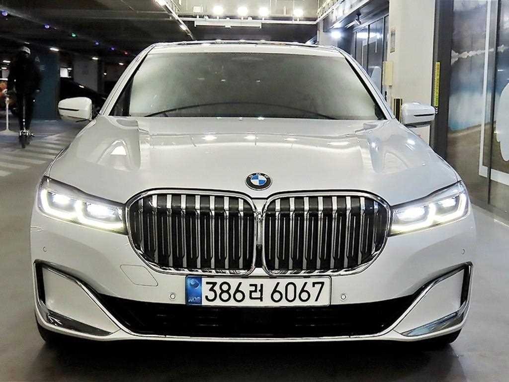 BMW 7시리즈 7시리즈 (G11) 745Le sDrive 디자인 퓨어 에디션 이미지 2