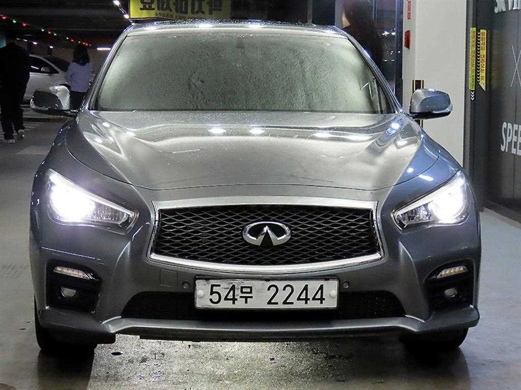 인피니티 Q Q50 2.2D 프리미엄 이미지 2