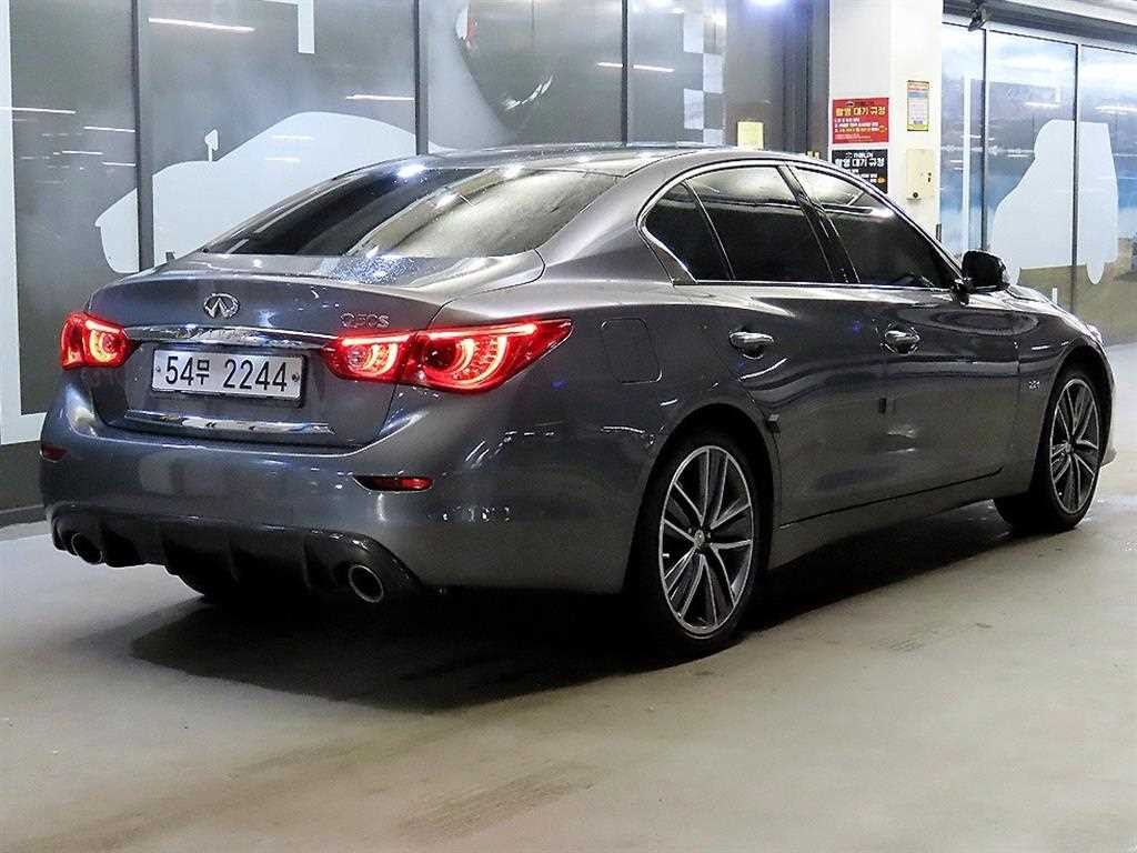 인피니티 Q Q50 2.2D 프리미엄 이미지 4