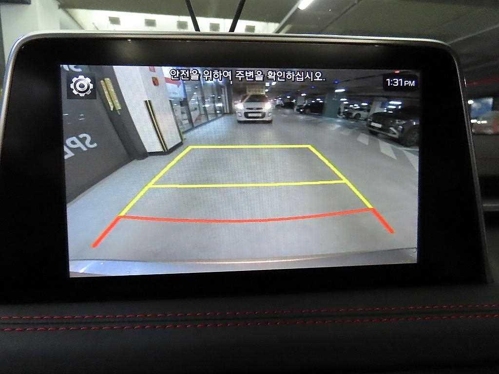 제네시스 G70 2.0T AWD 스포츠 패키지 이미지 13