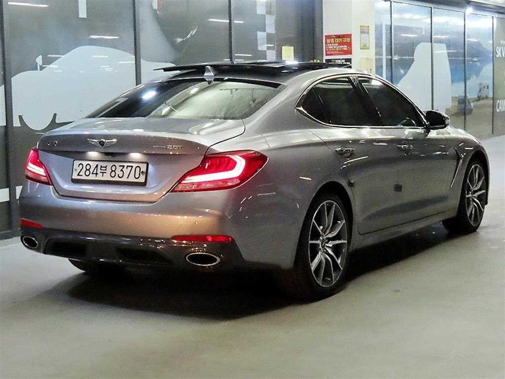 제네시스 G70 2.0T AWD 스포츠 패키지 이미지 4