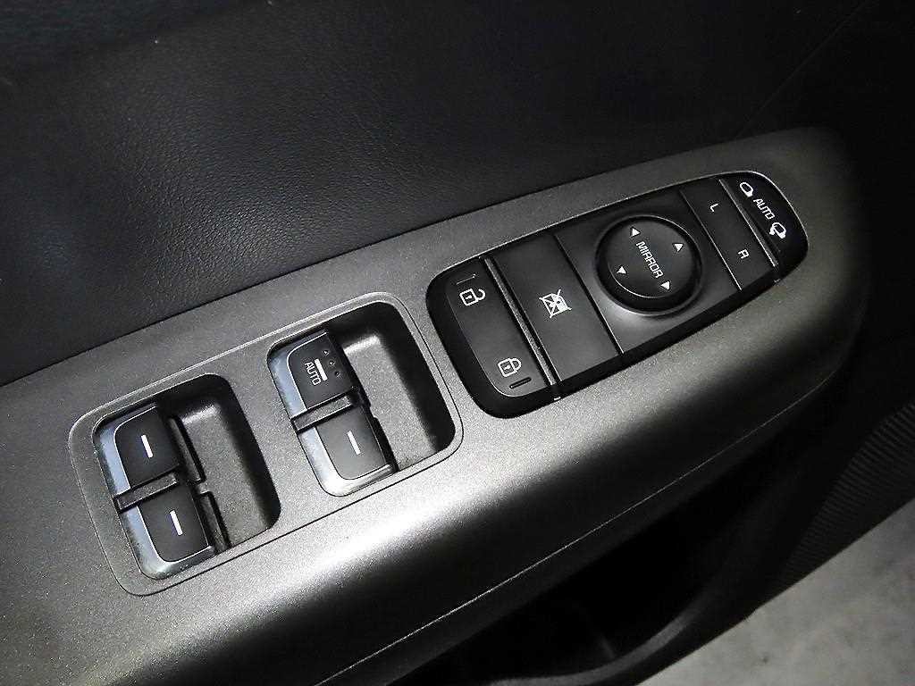 기아 스포티지 스포티지 더 볼드 1.6 디젤 4WD 프레스티지 이미지 15