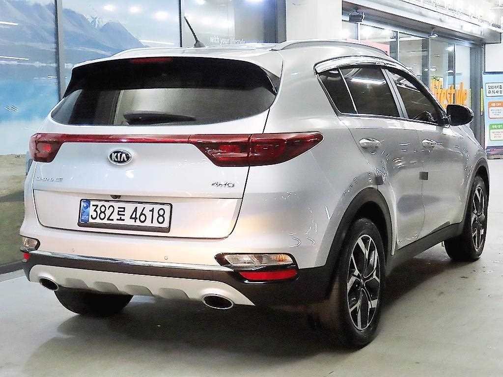 기아 스포티지 스포티지 더 볼드 1.6 디젤 4WD 프레스티지 이미지 4