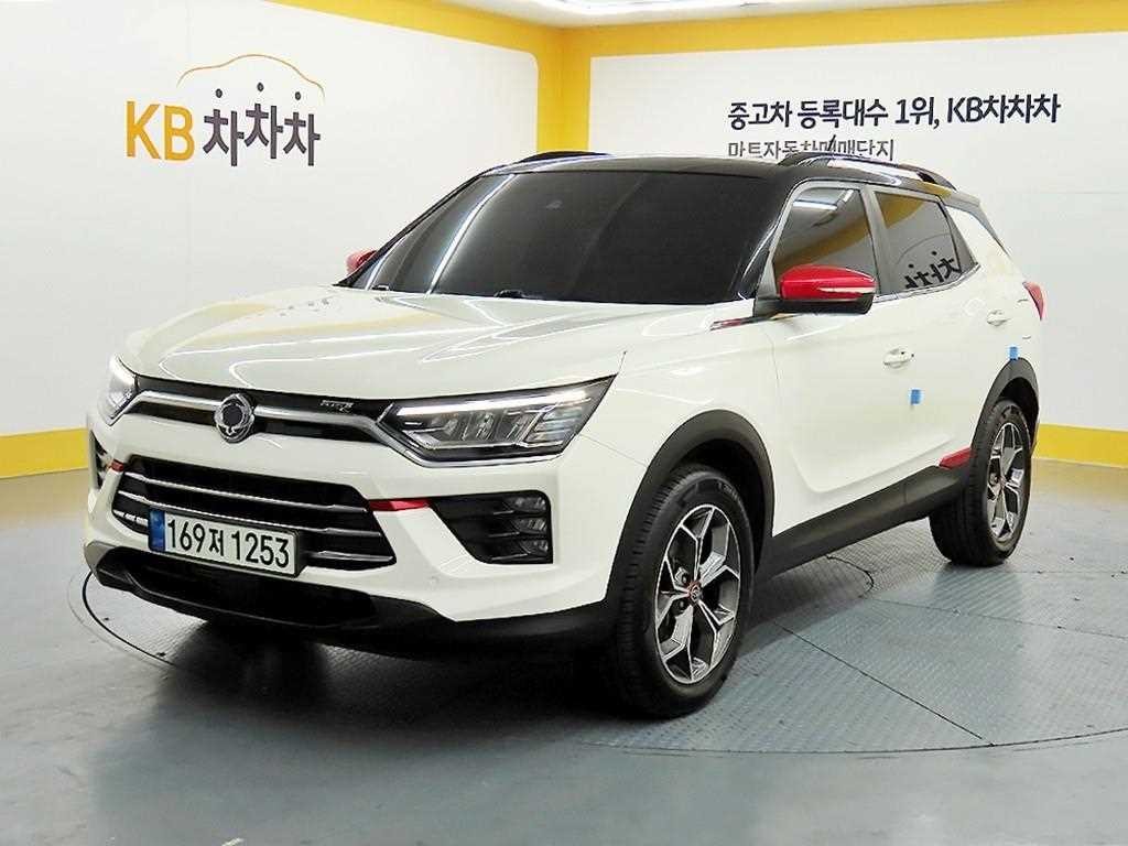 KG모빌리티(쌍용) 코란도 뷰티풀코란도 2WD 가솔린 1.5 R-플러스 이미지 2