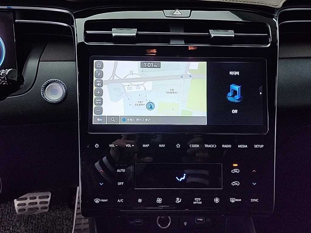 현대 투싼 투싼 (NX4) 디젤 2.0 2WD 인스퍼레이션 이미지 10