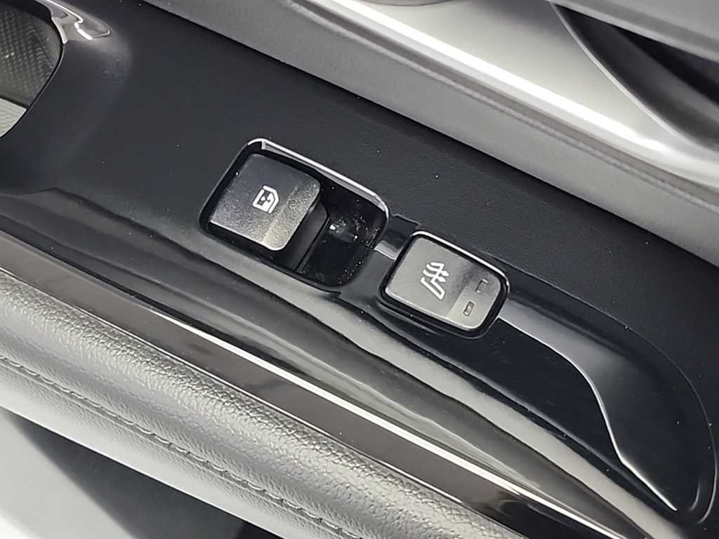 현대 투싼 투싼 (NX4) 디젤 2.0 2WD 인스퍼레이션 이미지 15