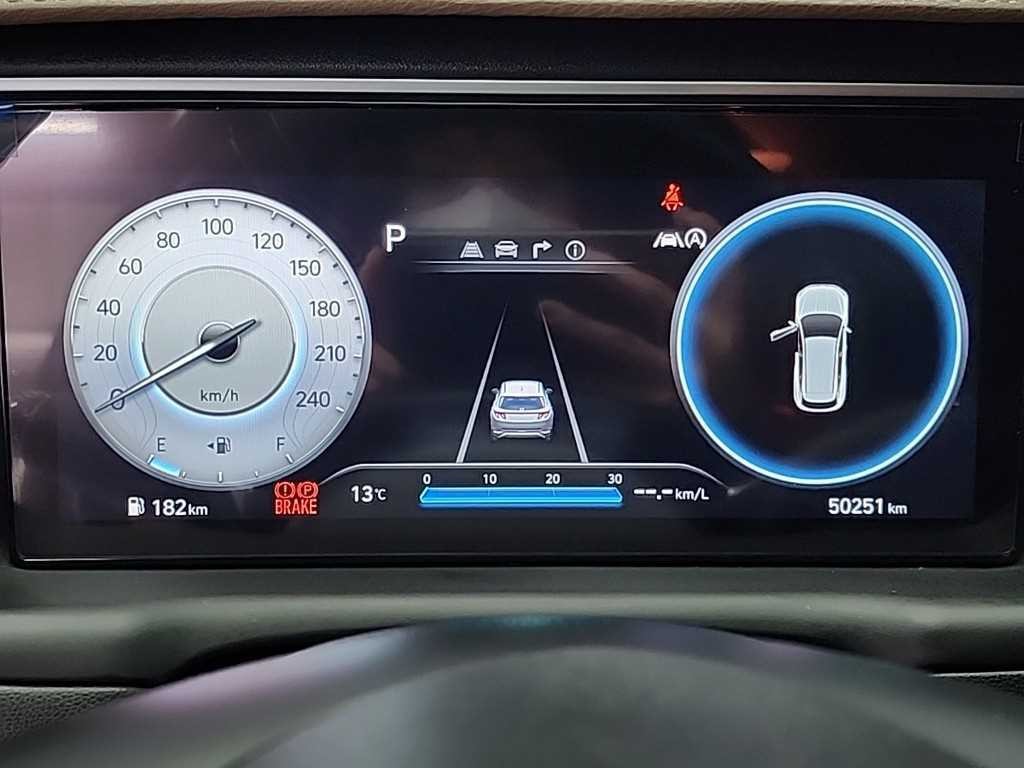 현대 투싼 투싼 (NX4) 디젤 2.0 2WD 인스퍼레이션 이미지 6