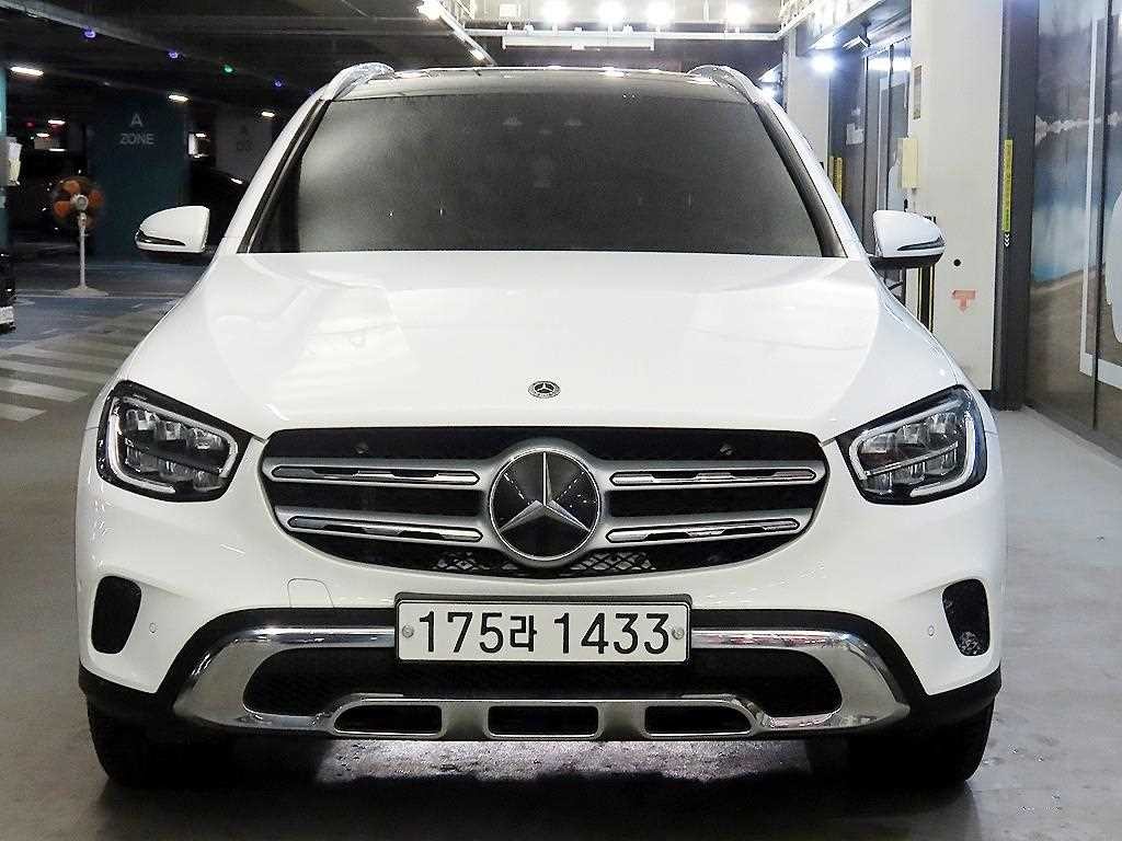 벤츠 GLC 클래스 GLC클래스 X253 GLC 300 4MATIC 이미지 2