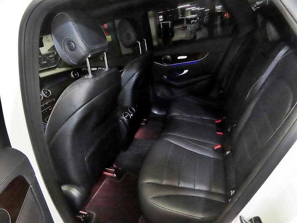 벤츠 GLC 클래스 GLC클래스 X253 GLC 300 4MATIC 이미지 7