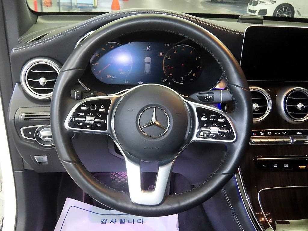 벤츠 GLC 클래스 GLC클래스 X253 GLC 300 4MATIC 이미지 8