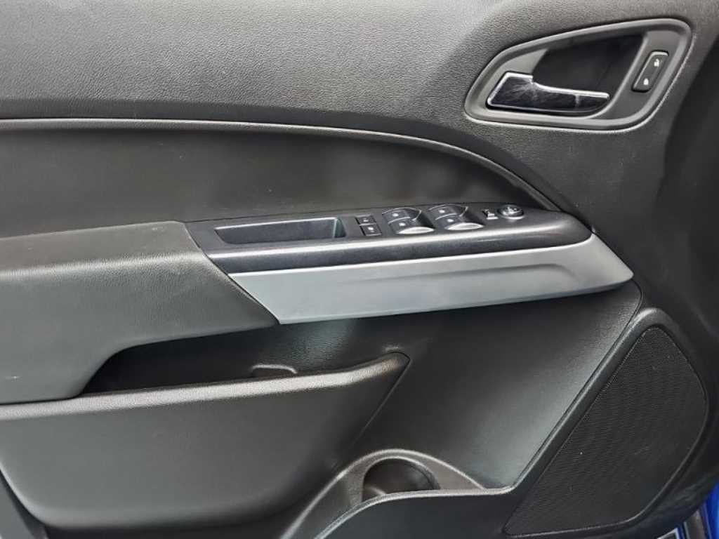 쉐보레 콜로라도 3.6 익스트림-X 4WD 이미지 13