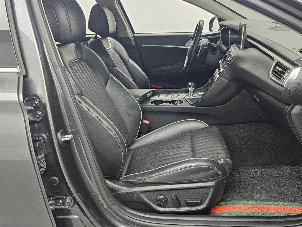 제네시스 G70 2.2D AWD 엘리트 이미지 10