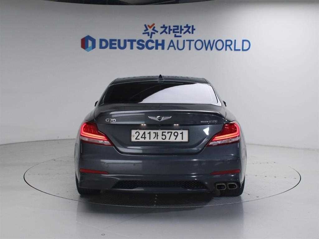 제네시스 G70 2.2D AWD 엘리트 이미지 4