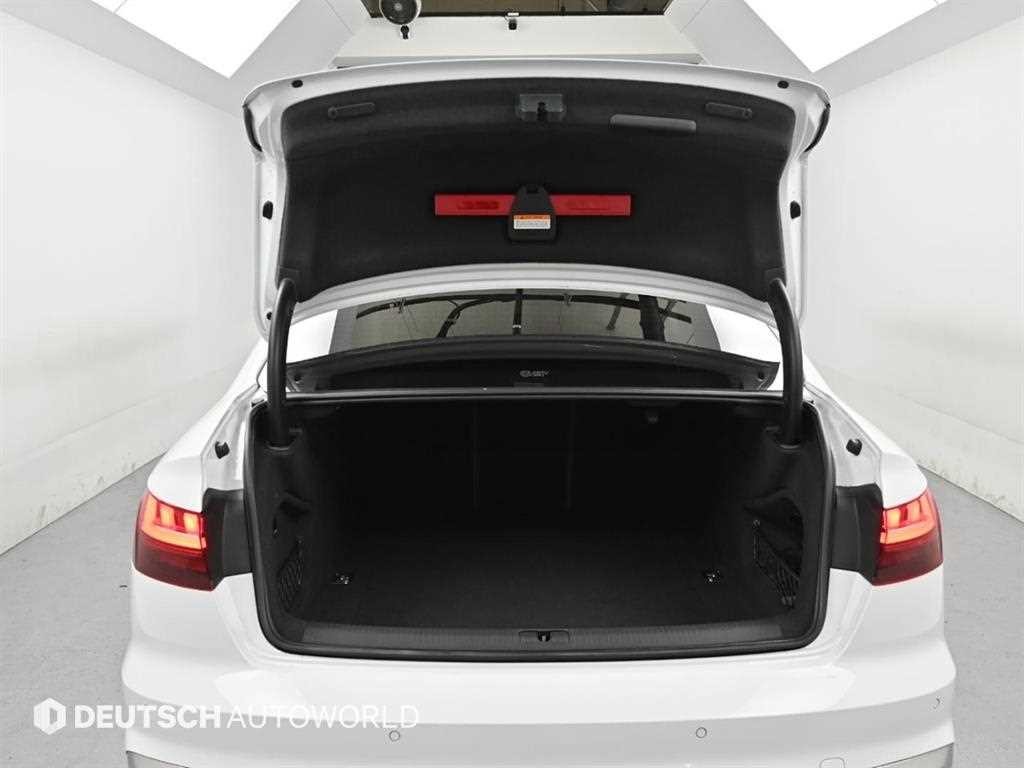 아우디 A4 A4 (B9) 40 TFSI 프리미엄 이미지 20