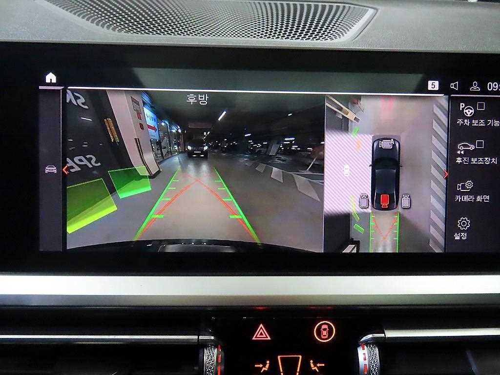 BMW 3시리즈 3시리즈 (G20) 320i M 스포츠 이미지 15