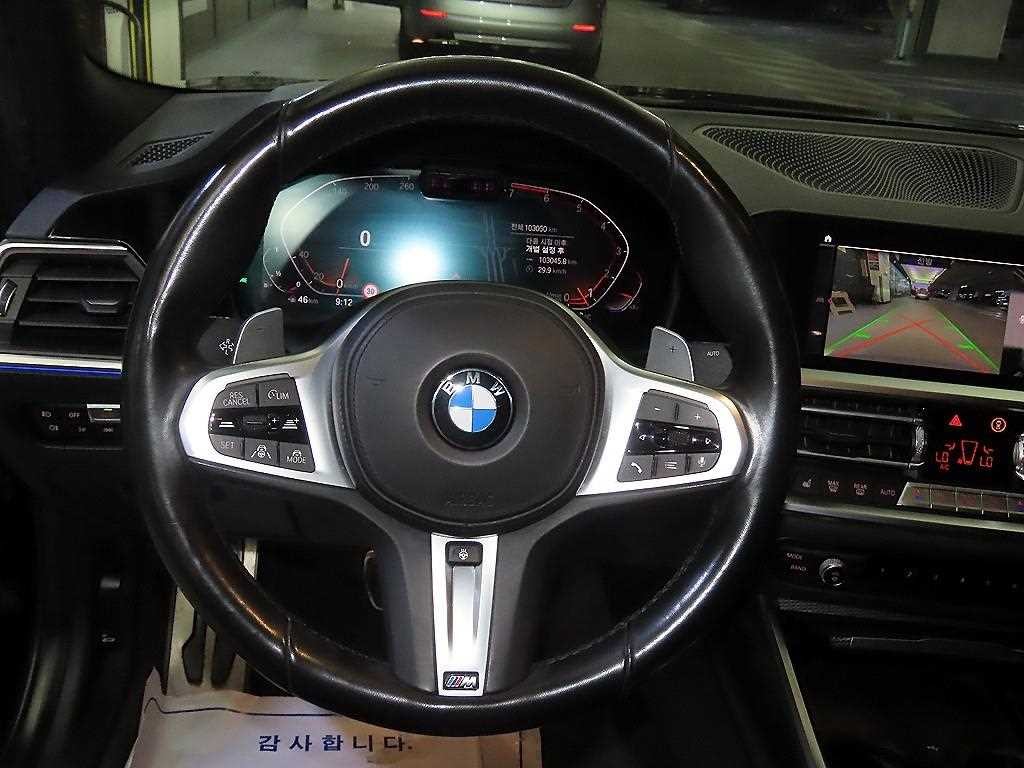 BMW 3시리즈 3시리즈 (G20) 320i M 스포츠 이미지 8